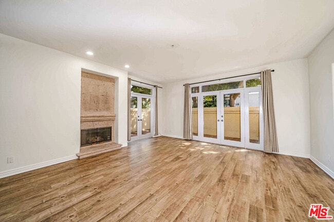 Building Photo - 2311 Schader Dr