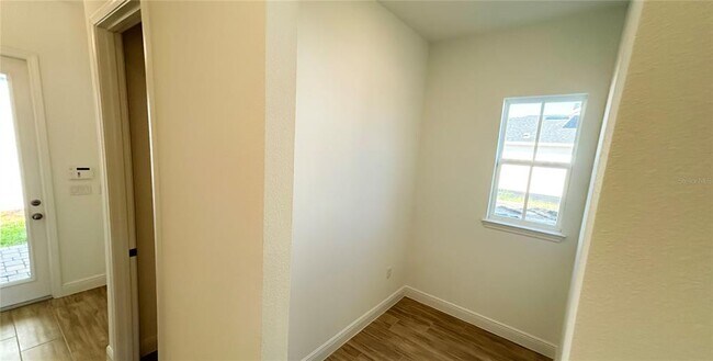 Building Photo - 9851 Gobat Aly