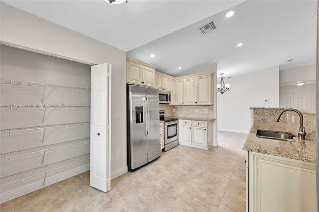 Building Photo - 5511 NW 49th Terrace
