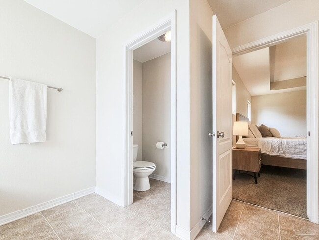 Building Photo - 9743 Brookstone Way