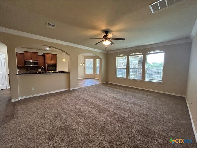 Building Photo - 803 TUSCAN Rd