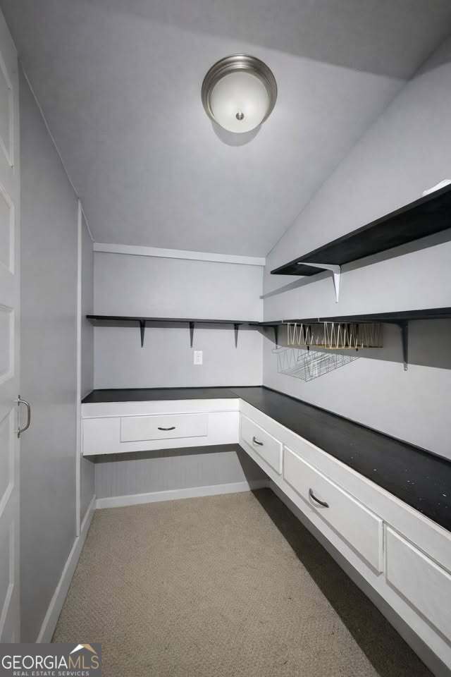 Building Photo - 392 S Cherokee Rd