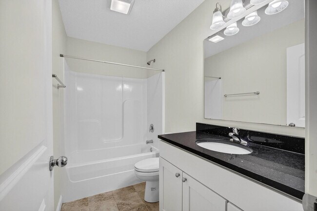 Building Photo - 220 E 37TH St