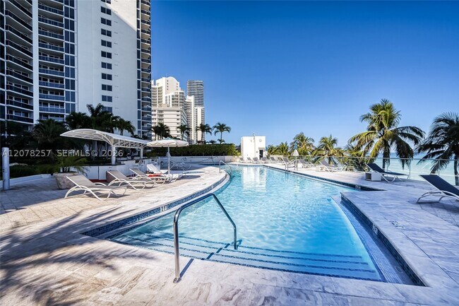 Building Photo - 19111 Collins Ave