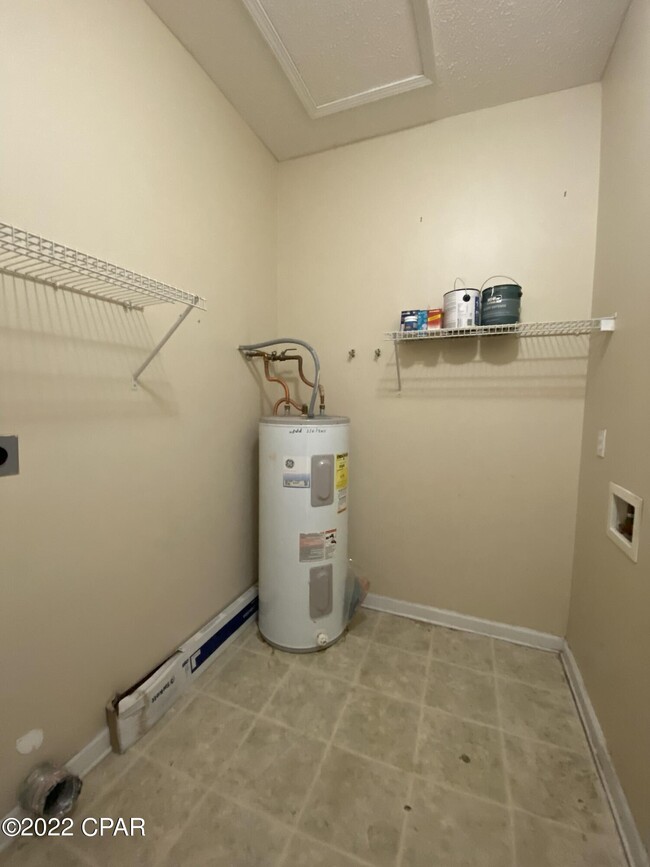 Building Photo - 11741 Seashore Ln