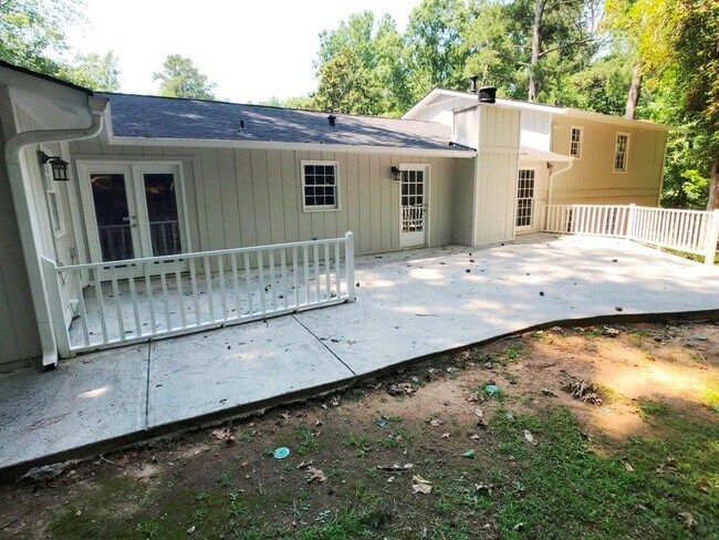 Building Photo - 4297 Blackland Way