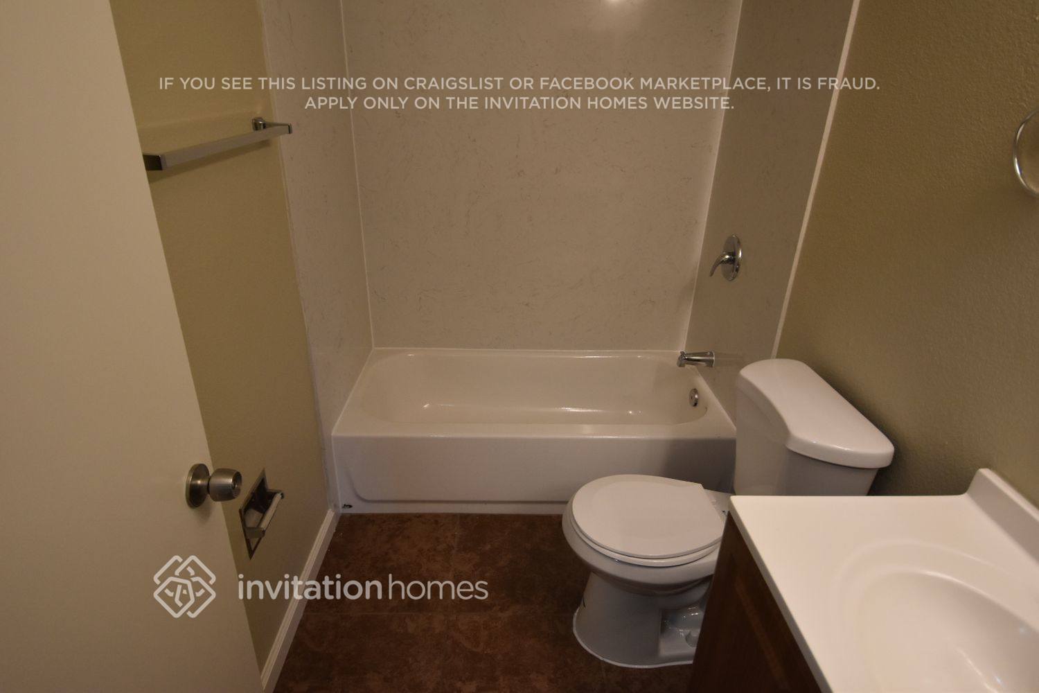 Building Photo - 3442 Chandler Cir