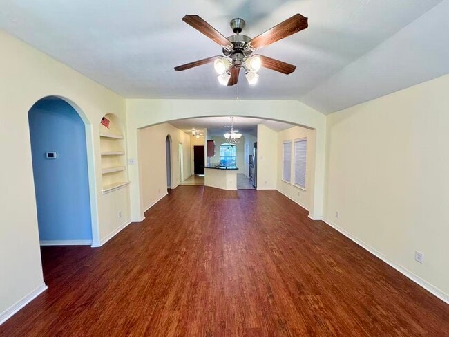 Building Photo - 6418 Black Bamboo Ln