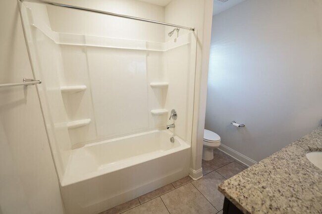 Building Photo - 363 Coconut Dr