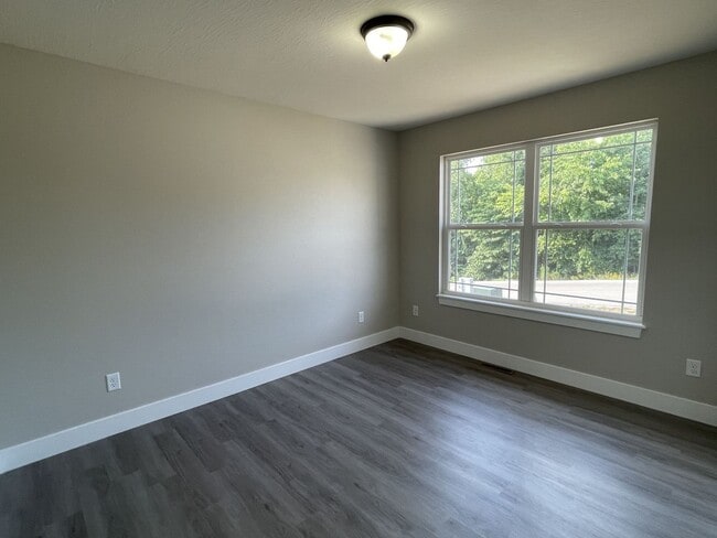 Building Photo - 108 Kennedy Ct