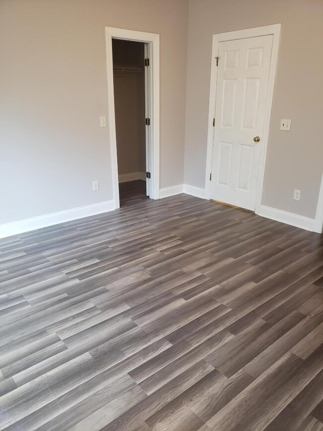 Building Photo - 5419 Magnolia Park Cir