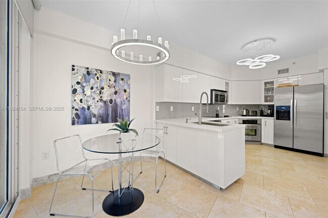 Building Photo - 3370 Hidden Bay Dr