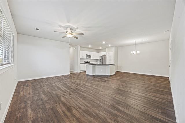 Building Photo - 617 Blackland dr