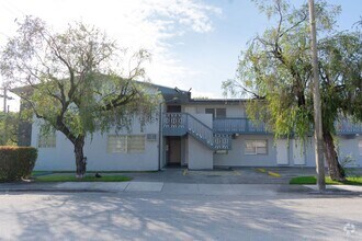 Building Photo - For Rent 1/1 for $1,550 near Miami Interna...