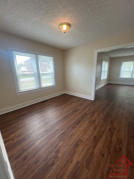 Building Photo - 1308 Virginia Ave