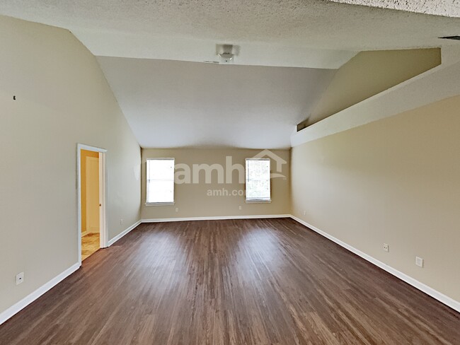 Building Photo - 1505 Gunstock Ct