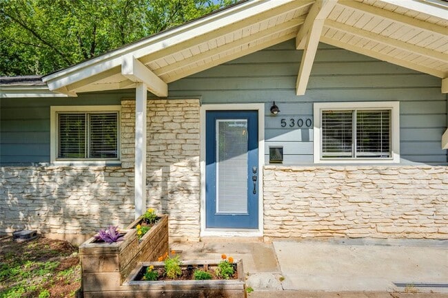 Building Photo - 5300 Halmark Dr
