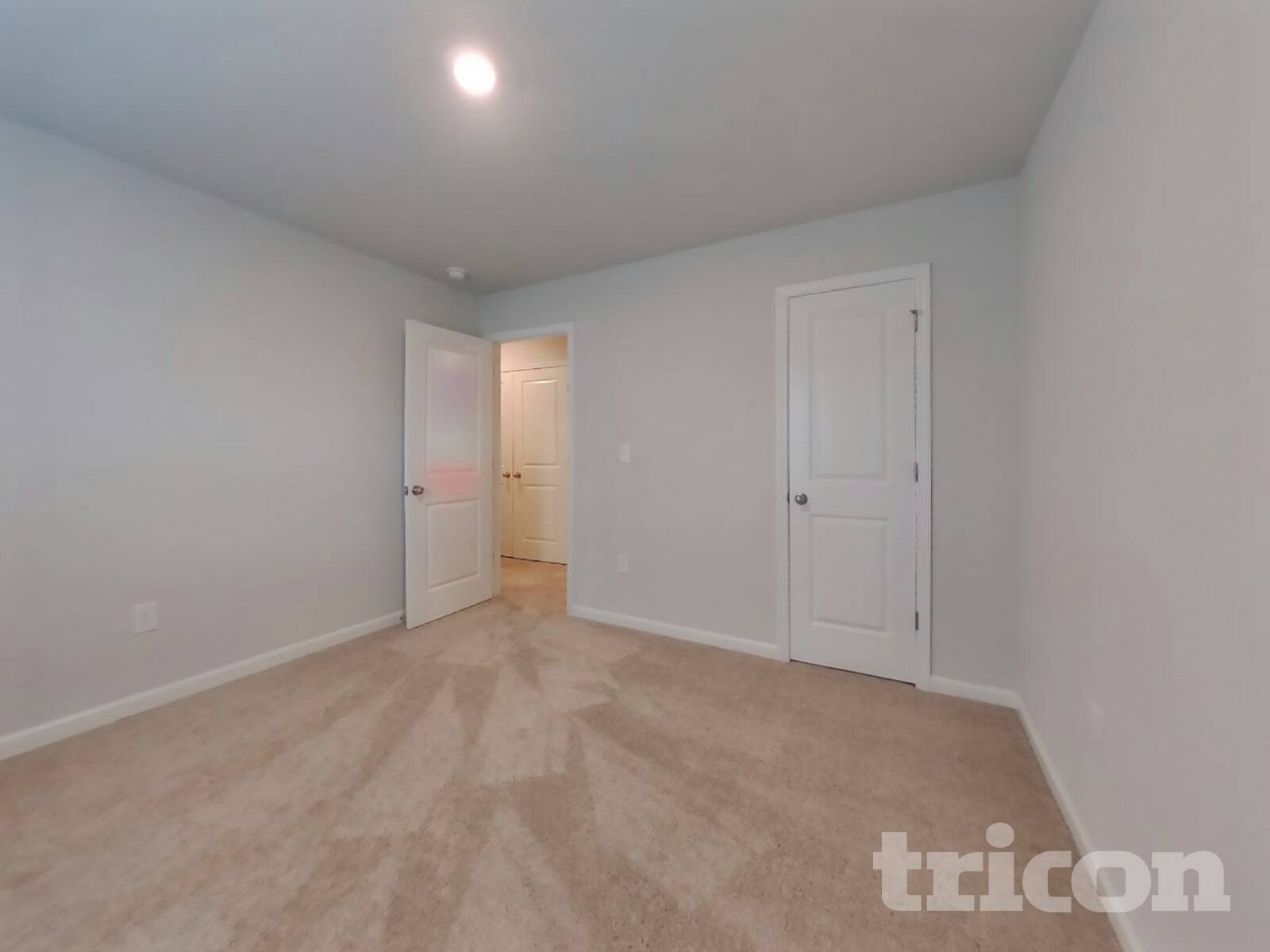 Building Photo - 561 Fairview Oak Pl