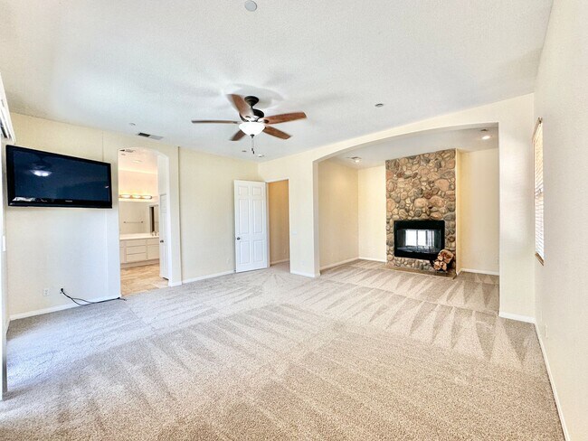 Building Photo - 31340 Aussie Ln