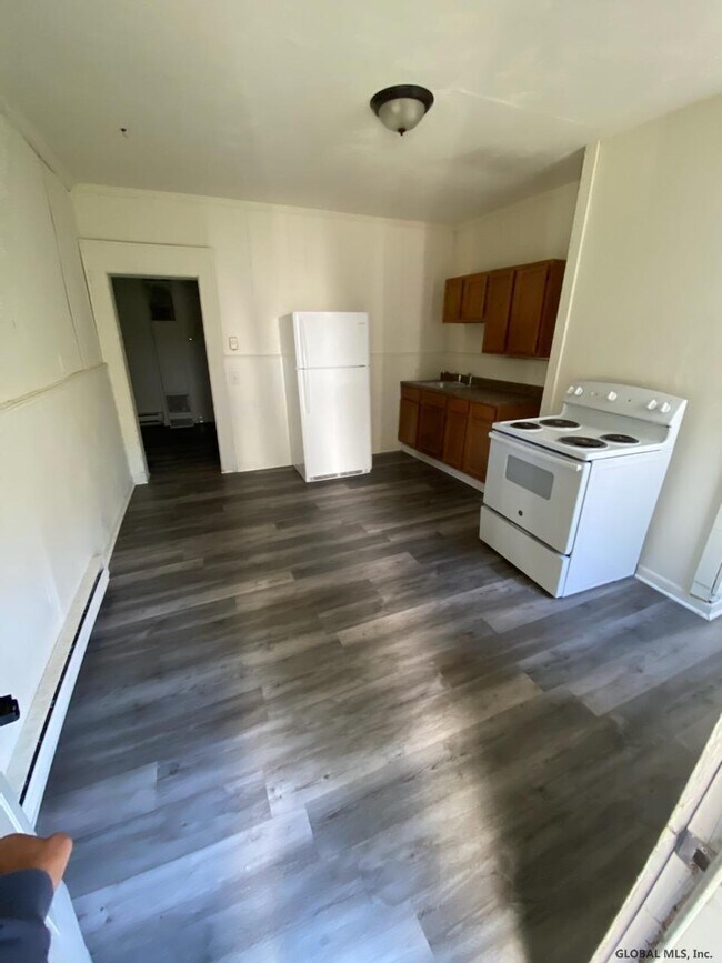 167 Main St 167 Main St Cohoes NY 12047 Apartment Finder