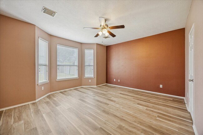 Building Photo - 9223 Carlin Bend Ln