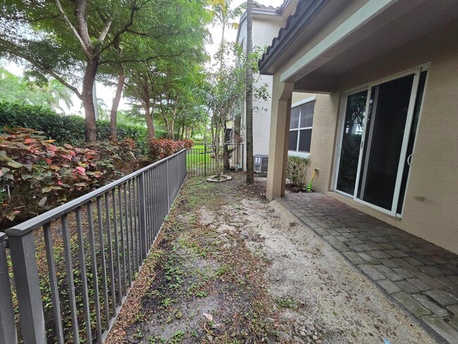 Building Photo - 4507 Mediterranean Cir