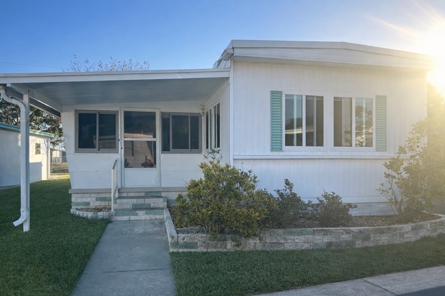 Building Photo - 130 Patricia Ave