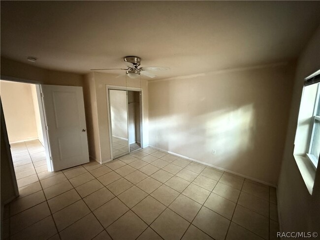 Building Photo - 3550 Viaduct Ln