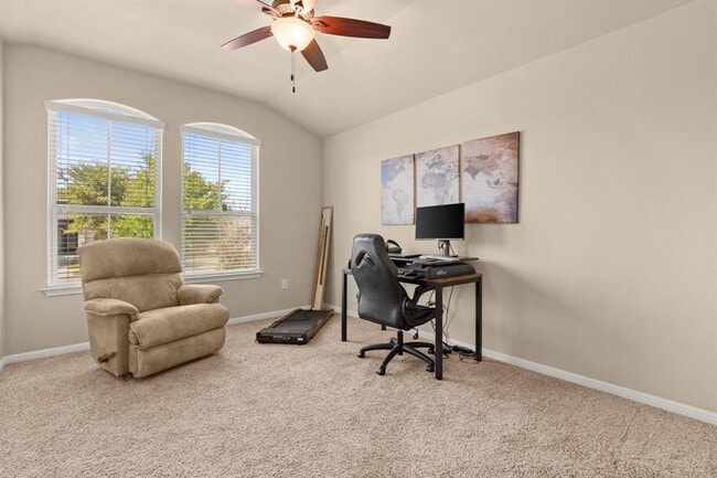 Building Photo - 820 Bryce Canyon Dr