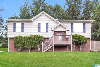 Building Photo - 10 Patrick St