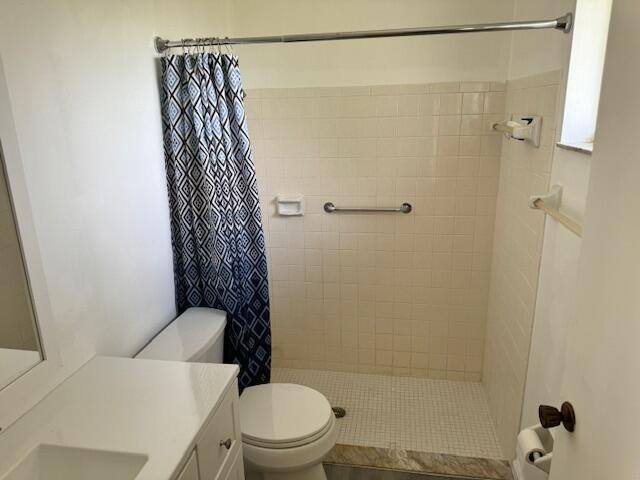 Building Photo - 632 SW Everett Ct