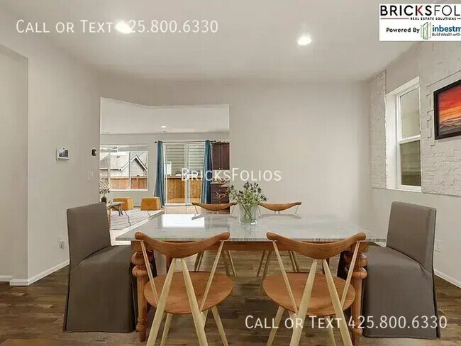 Building Photo - Live Your Best Life in the Heart of Puyall...