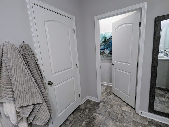 Building Photo - 151 Arctic Fox Trl