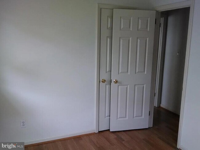 Building Photo - 1071 Colwell Ln