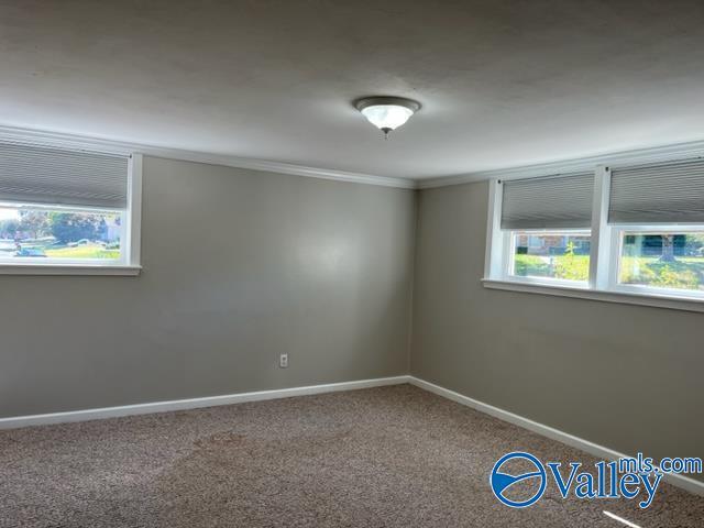 Building Photo - 400 NW Forrest Pk Ct