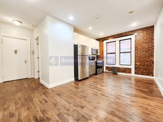 Floorplan - 14 Thayer Street