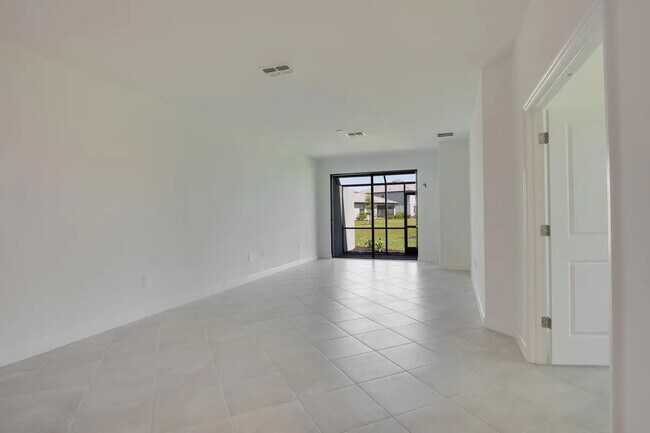 Building Photo - 5512 Sapphire Stone Cv