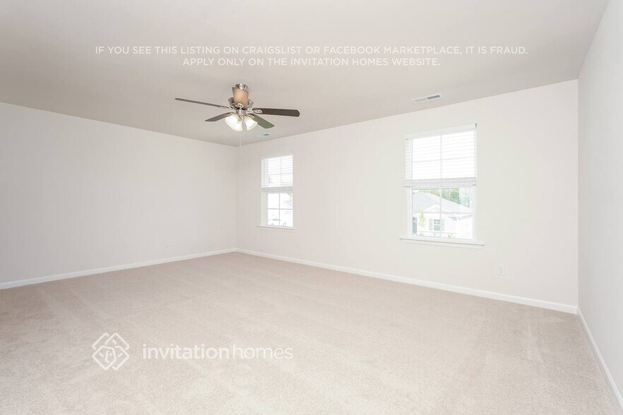 Building Photo - 508 Jack Pine St