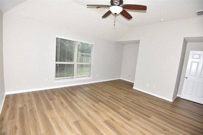 Building Photo - 9944 Western Ridge Way