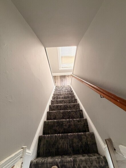 Building Photo - 709 W Marshall St