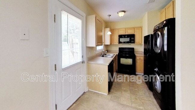 Building Photo - 108 Silverbrook Drive