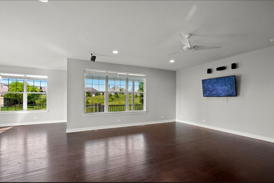 Building Photo - 23590 Sanctuary Club Dr