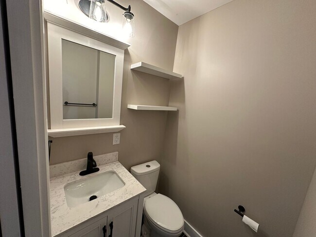 Building Photo - Deming Ave 2697-2699 NSLLC