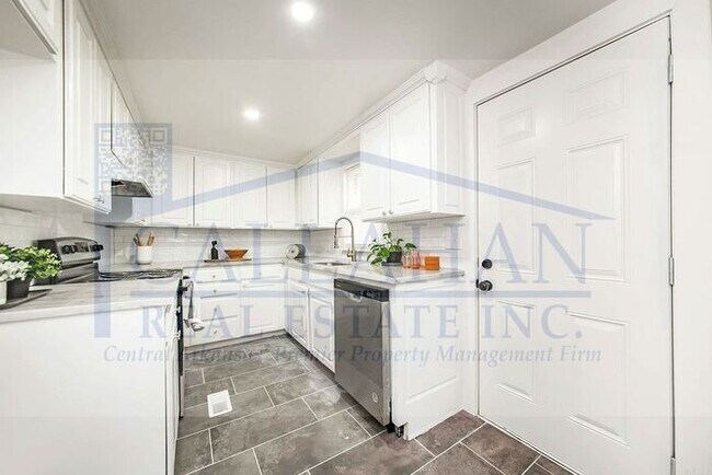 Building Photo - Ferndale 3 Bedroom Home