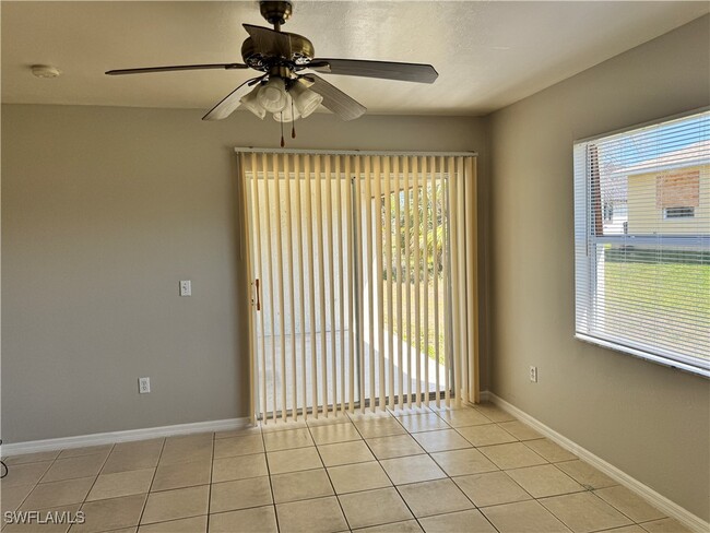 Building Photo - 2121 Snead Dr