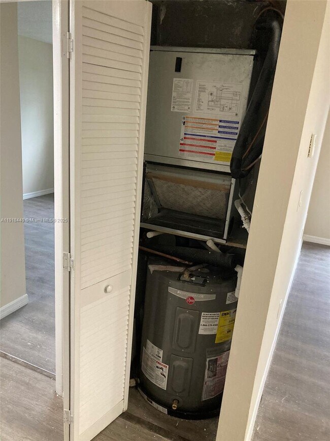 Building Photo - 5249 NW 7th St