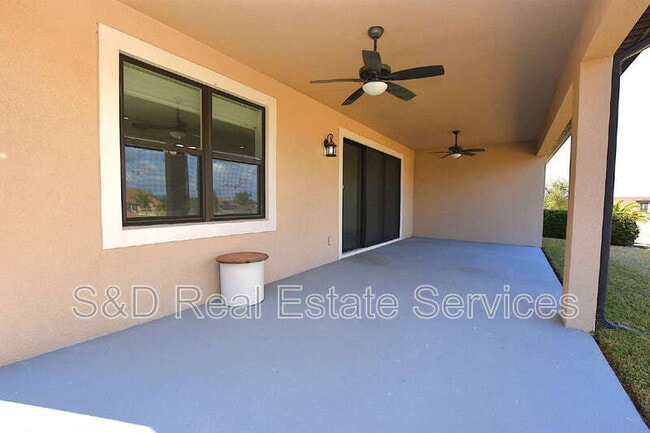 Building Photo - 3953 Aquilla Dr