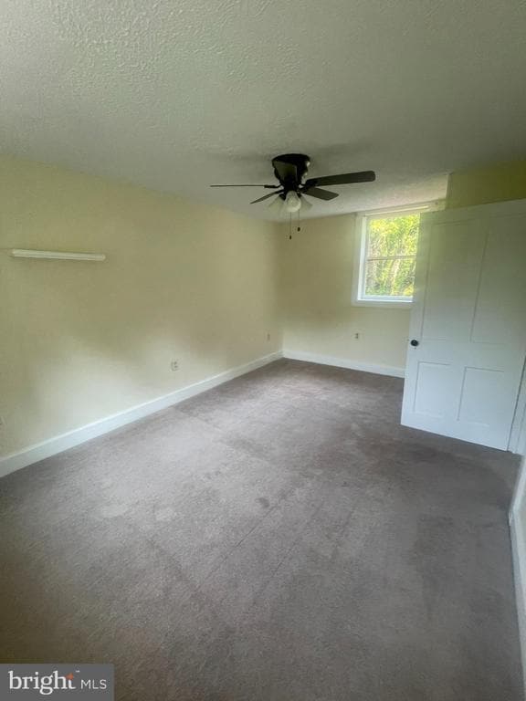 Building Photo - 13328 Springhollow Ln