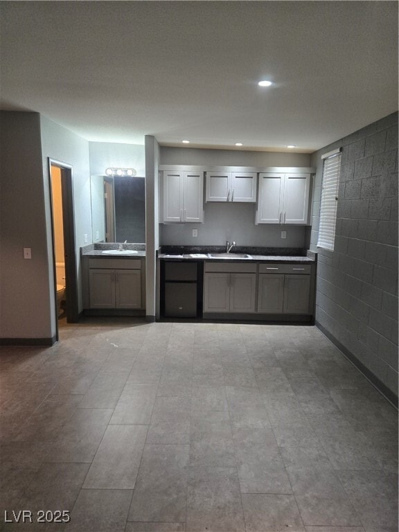 Building Photo - 223 N 9th St