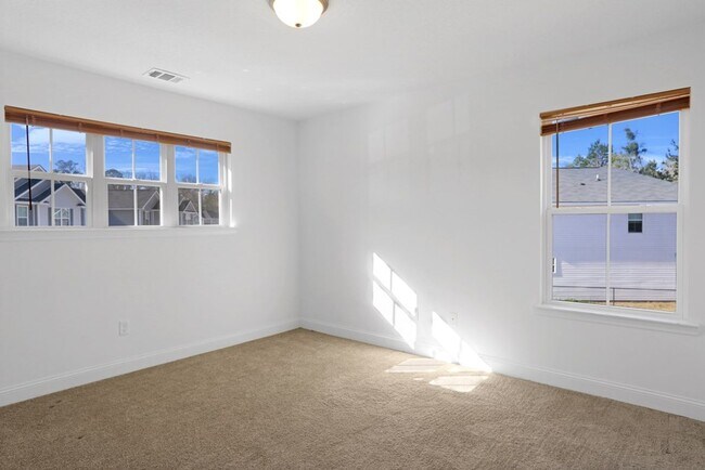 Building Photo - Home for rent in Hinesville GA